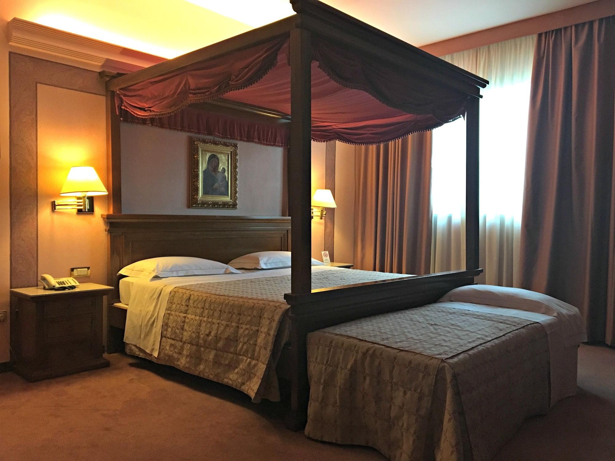 Guglielmotel Brembate Eksteriør bilde