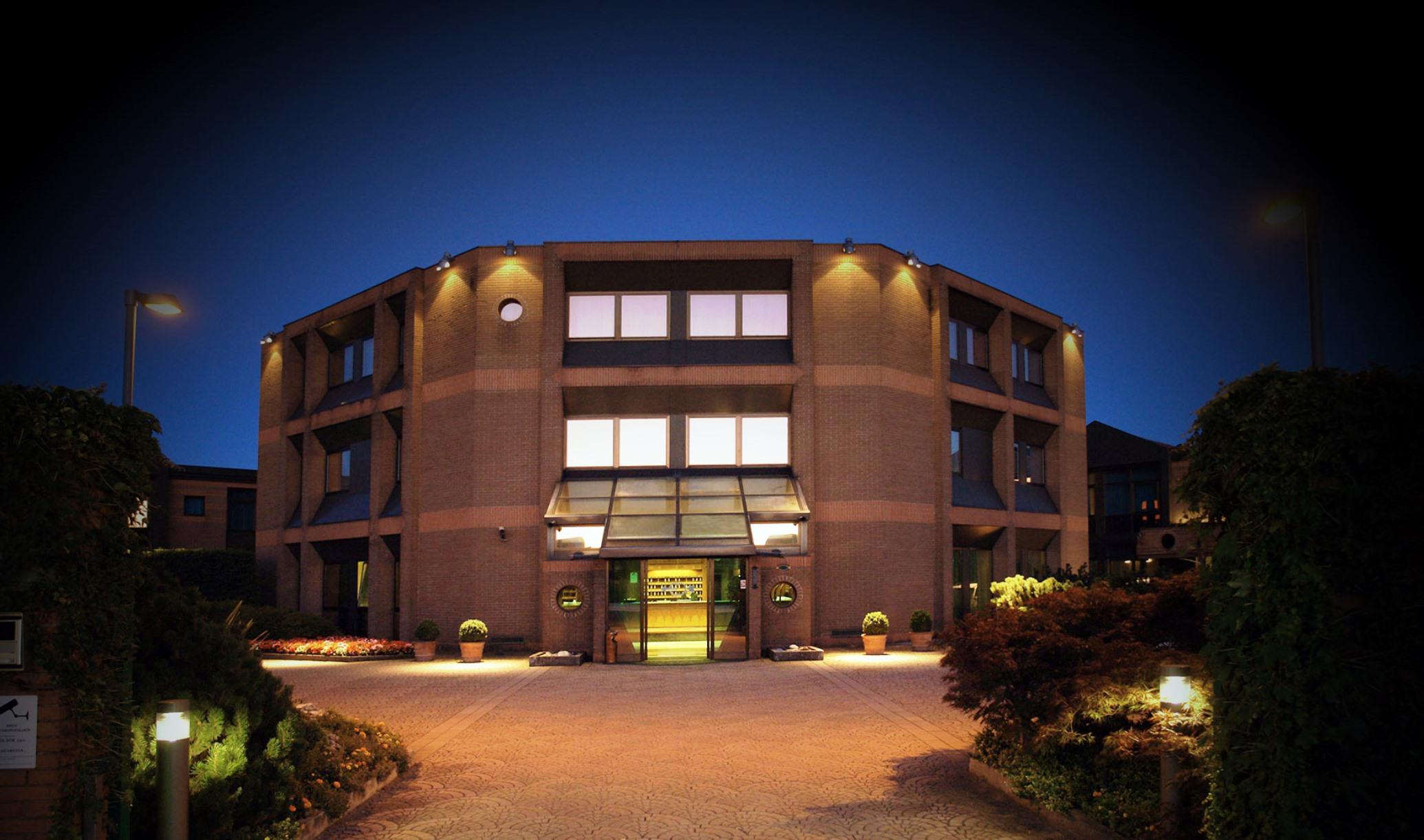 Guglielmotel Brembate Eksteriør bilde