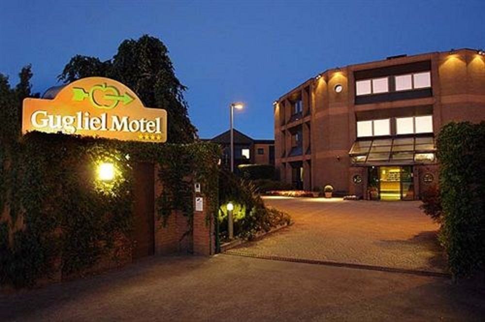 Guglielmotel Brembate Eksteriør bilde